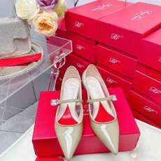 Roger Vivier flat shoes